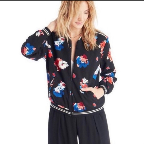 Vince Camuto floral bloom bomber jacket - Picture 13 of 15
